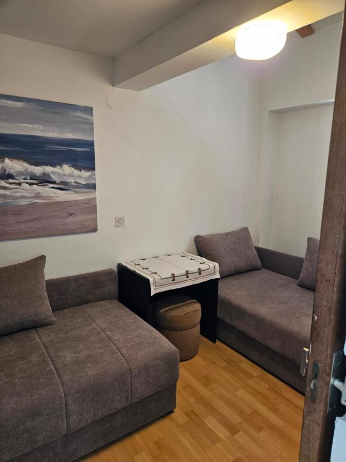 Apartments With Swimming Pool 9X4M Selce Bagian luar foto