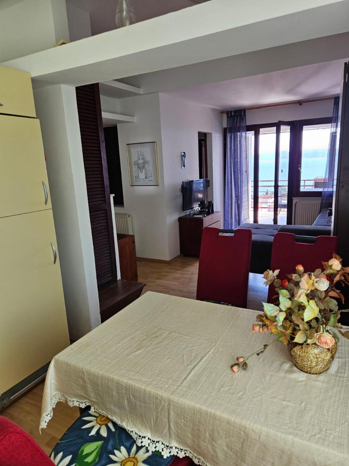 Apartments With Swimming Pool 9X4M Selce Bagian luar foto