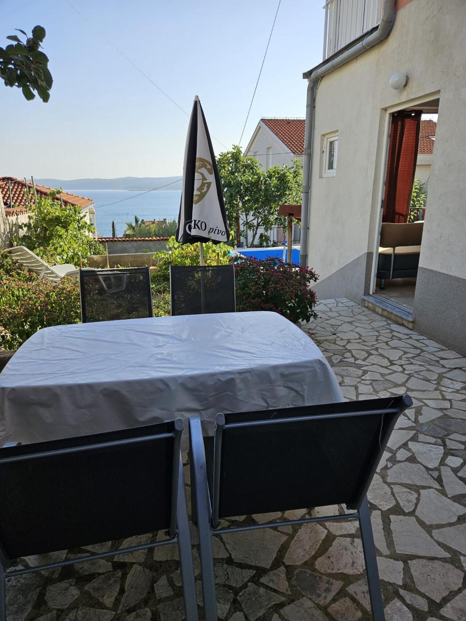 Apartments With Swimming Pool 9X4M Selce Bagian luar foto